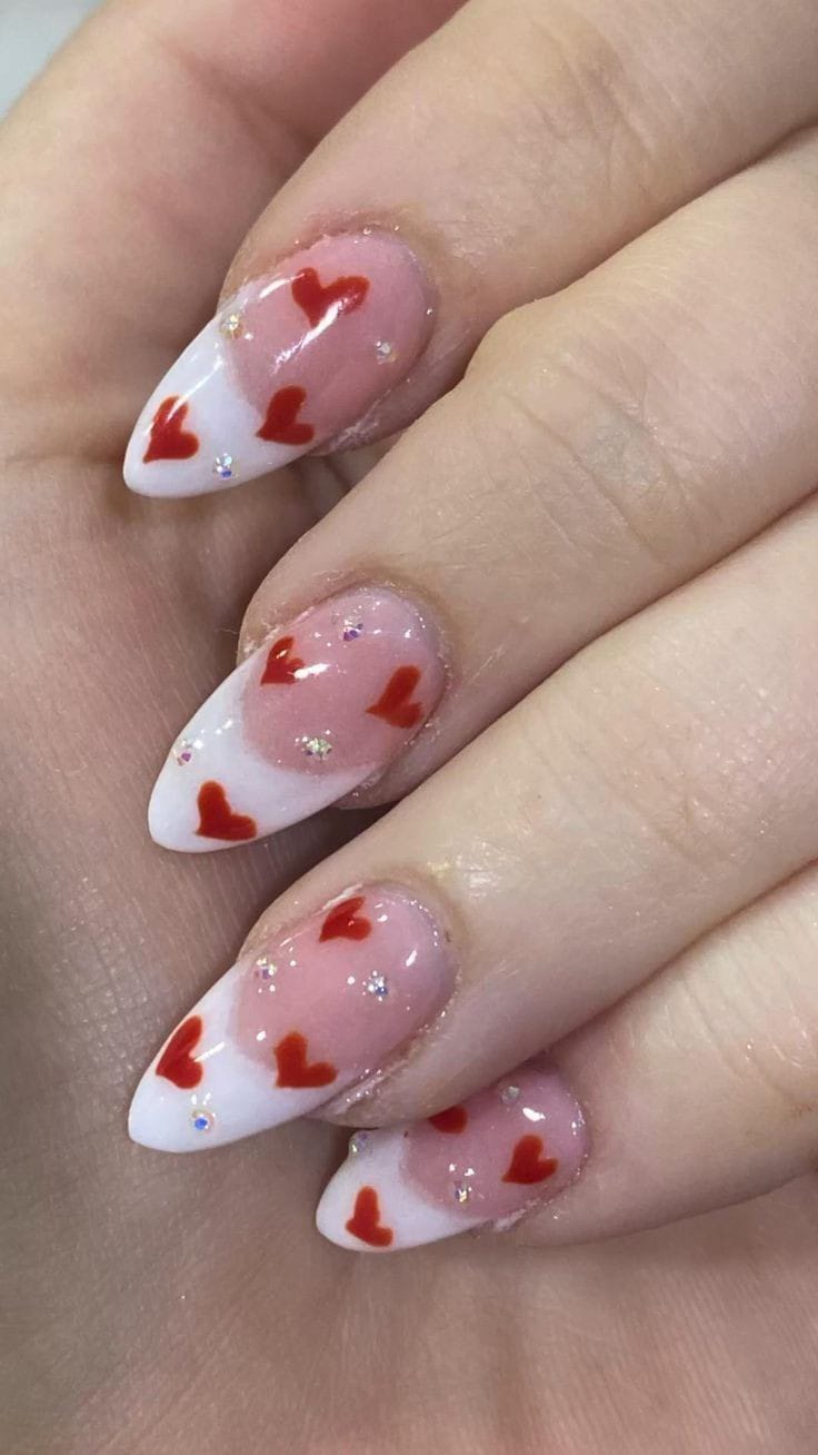 uñas de corazones